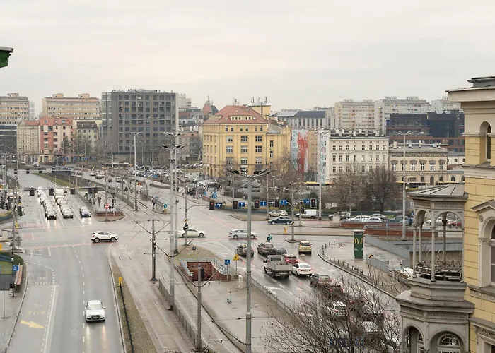 Rentplanet - Studio Ruska